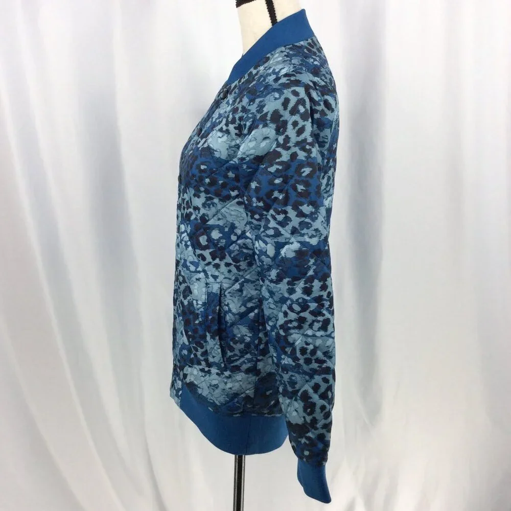 The North Face Anna Quilted Bomber Jacket Womens XS Blue Leopard Print Insulated